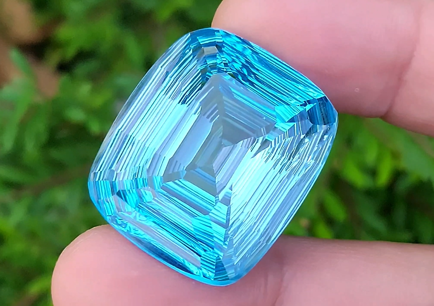 99 Carat Natural Swiss Blue Topaz – Premium Quality Gemstone
