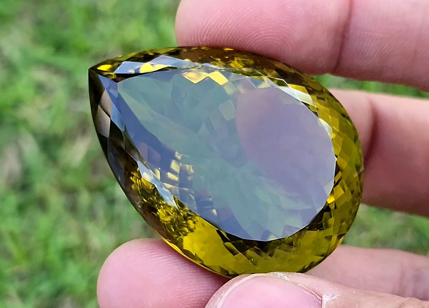 185 Carat Natural Olive Quartz Gemstone – Untreated Green Collector Loose Stone – Jewelry Quality