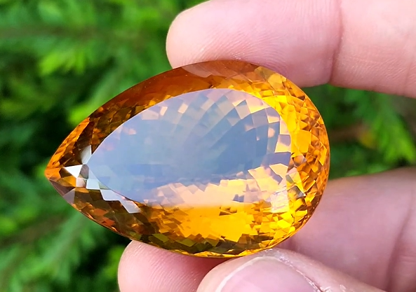 140 Carat Natural Madeira Citrine Faceted Gemstone– Large Loose Citrine Gemstone
