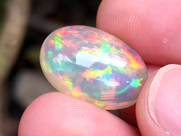 18  Carat Natural Ethiopian Multi-Fire Opal – Premium Gemstone