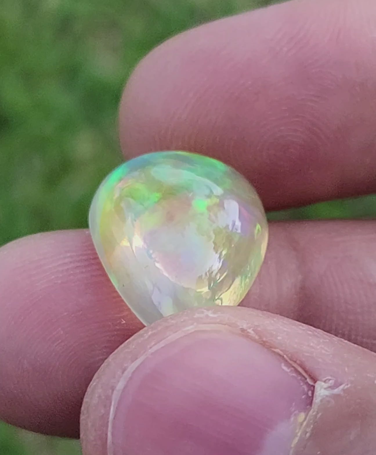 10 Carat Natural Ethiopian Multi-Fire Opal – Premium Gemstone