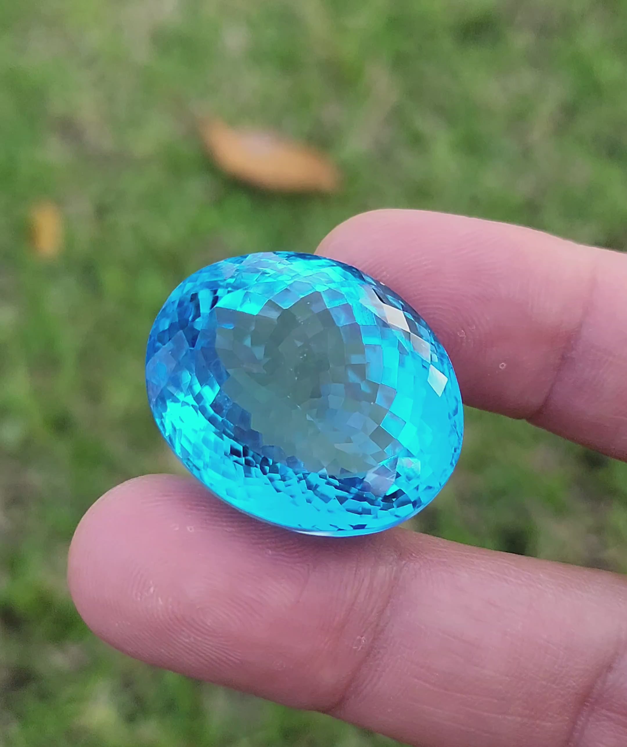 113 Carat Natural Swiss Blue Topaz – Premium Quality Gemstone
