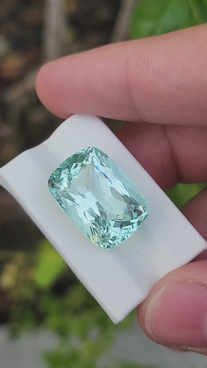 21 Carat Natural Aquamarine – Gemstone from Afghanistan