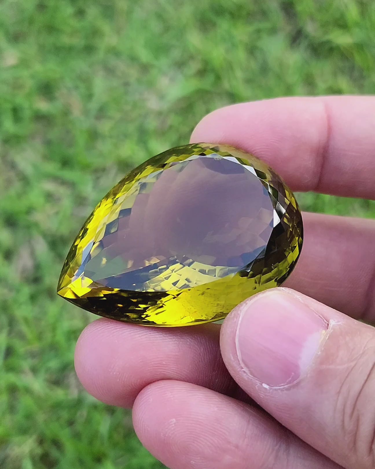 185 Carat Natural Olive Quartz Gemstone – Untreated Green Collector Loose Stone – Jewelry Quality