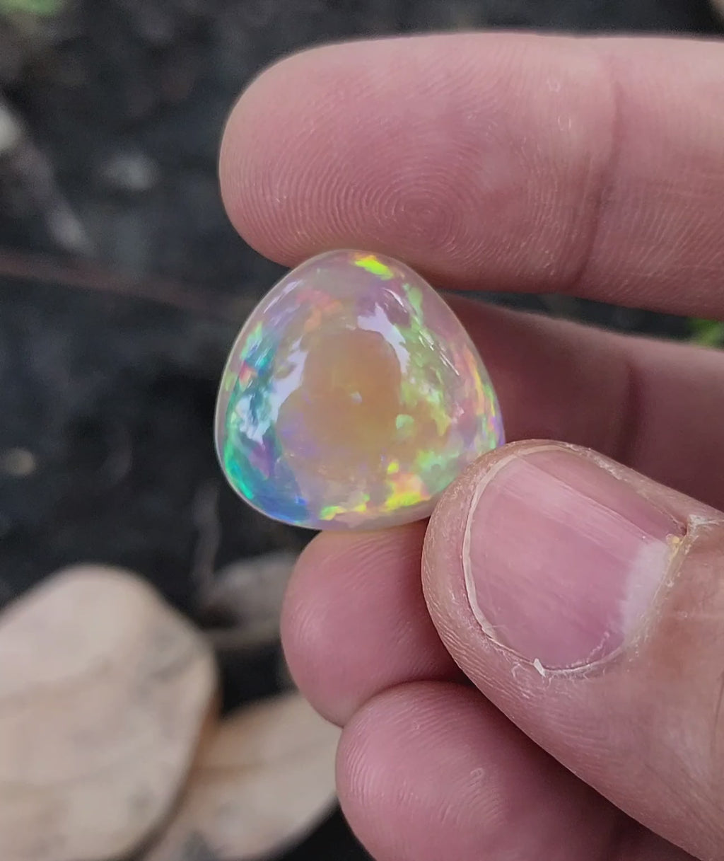 15.39 Carat Natural Ethiopian Multi-Fire Opal – Premium Gemstone