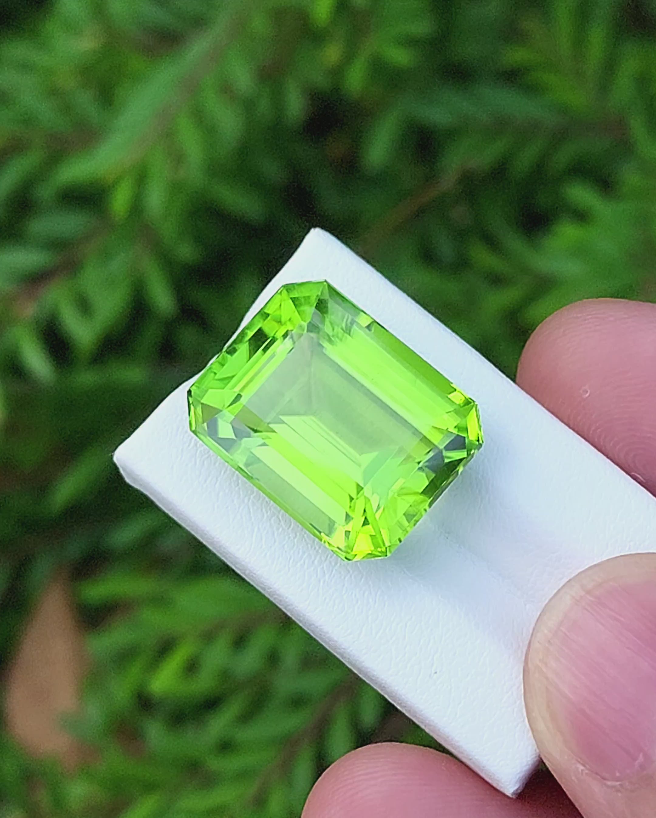 28.89 Ct Natural Peridot from Pakistan | Genuine Gem