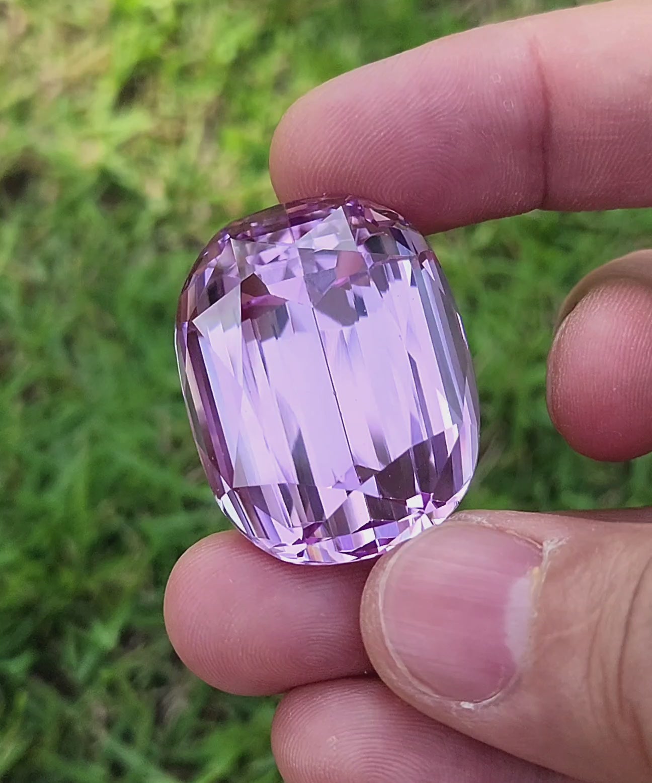 159 Carat Natural Kunzite – Origin: Afghanistan