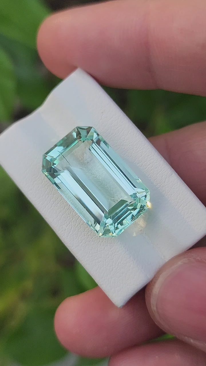 16.75 Carat Natural Aquamarine – Gemstone from Afghanistan