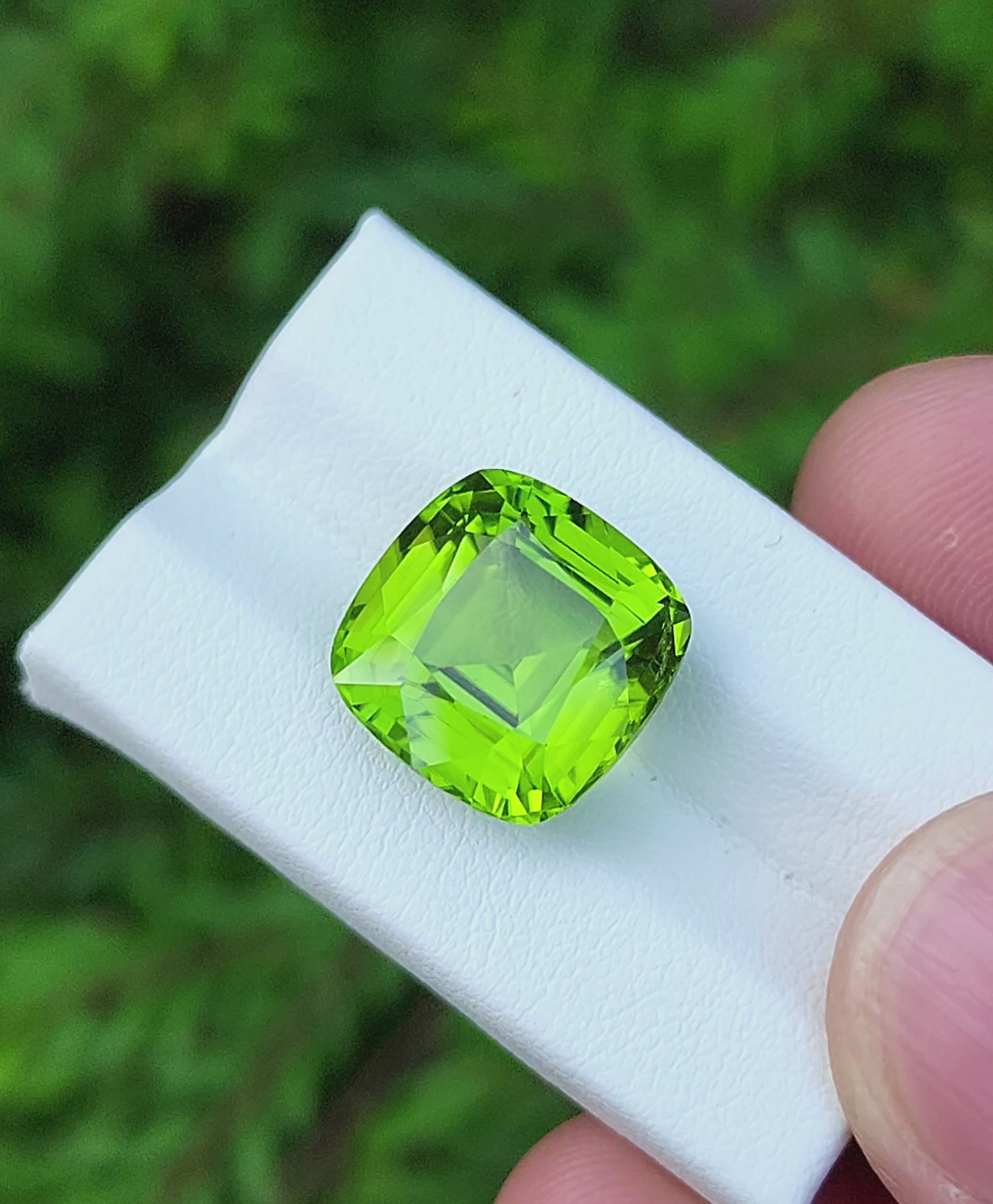 11.40 Ct Natural Peridot from Pakistan | Genuine Gem